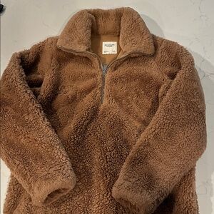 Abercrombie & Fitch Soft Brown 1/4 Zip Sherpa Sweatshirt Pullover Women’s small